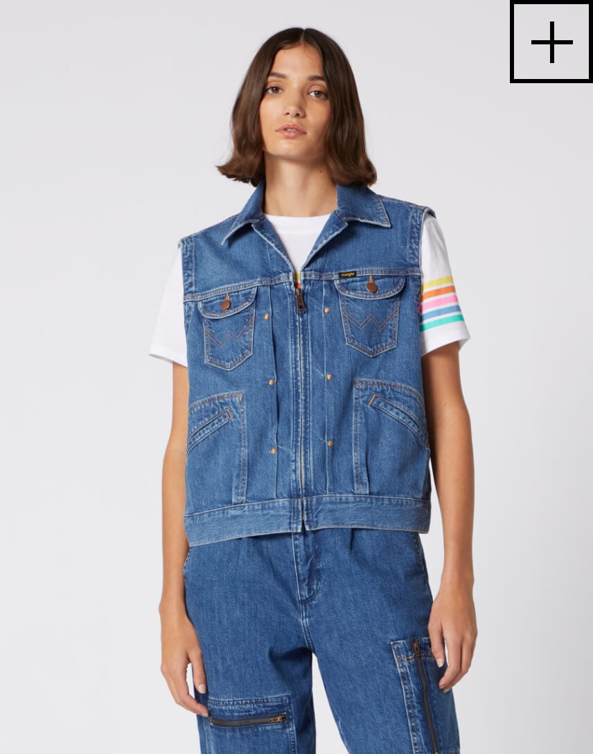 summer vest in bora blue